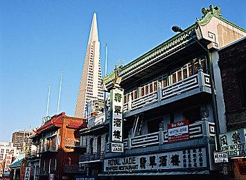 经典奇幻FPS《异教徒》与《毁灭巫师》重制版登陆多平台